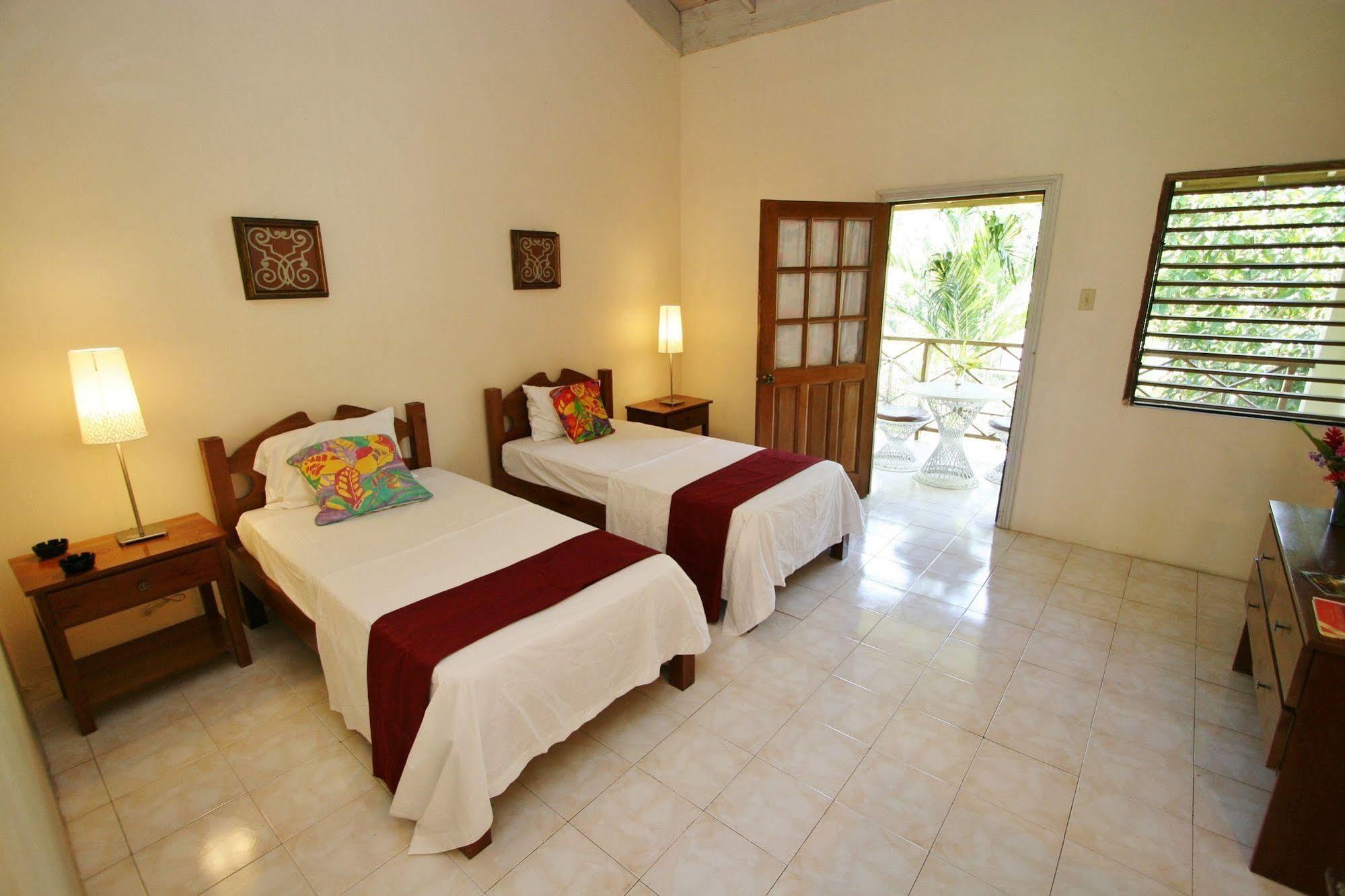 White Sands Negril Esterno foto