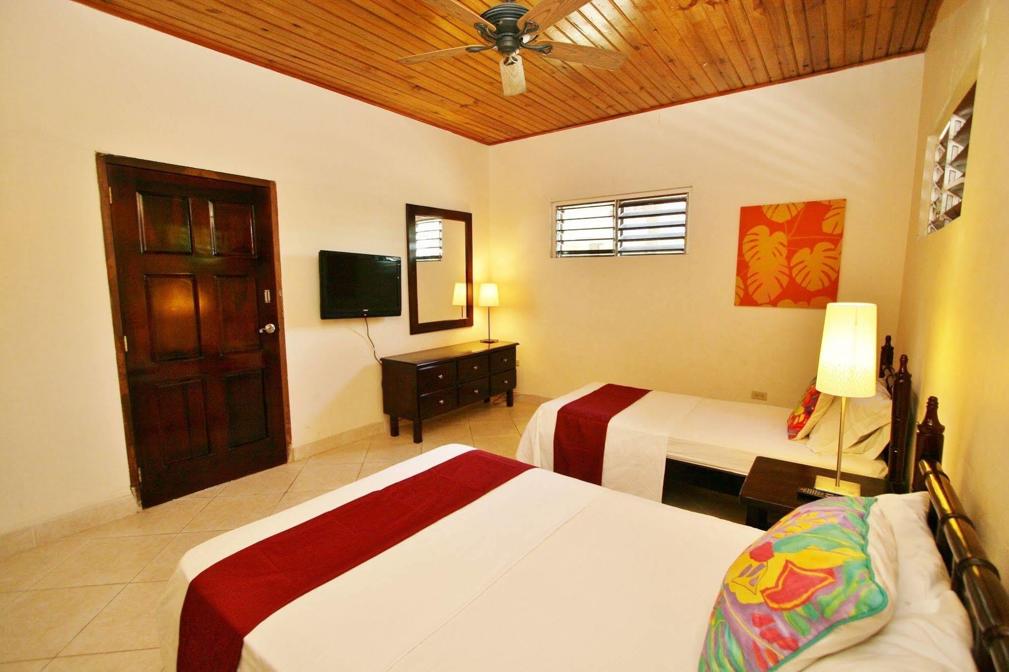 White Sands Negril Esterno foto